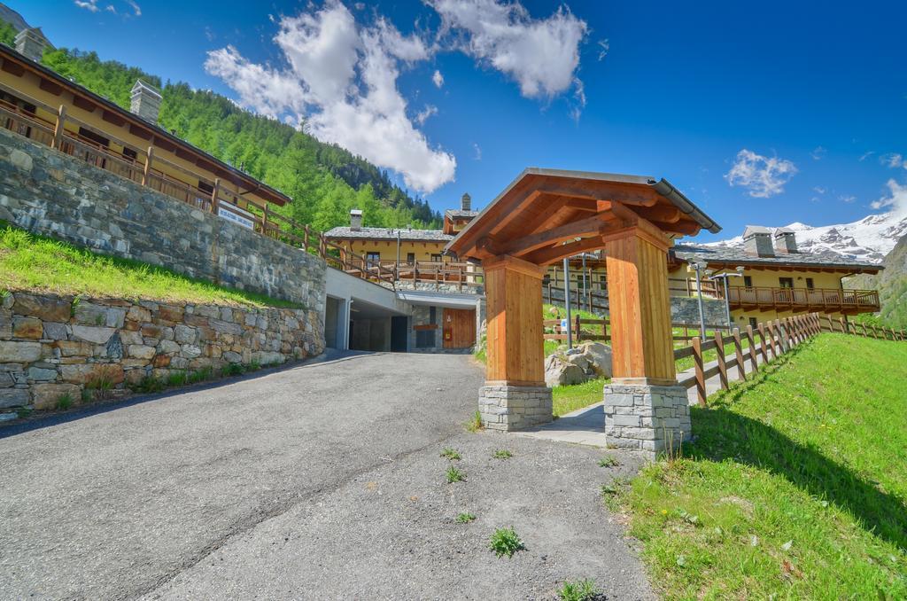 Appartamenti Residenza Anderbatt Gressoney-la-Trinité Pokoj fotografie